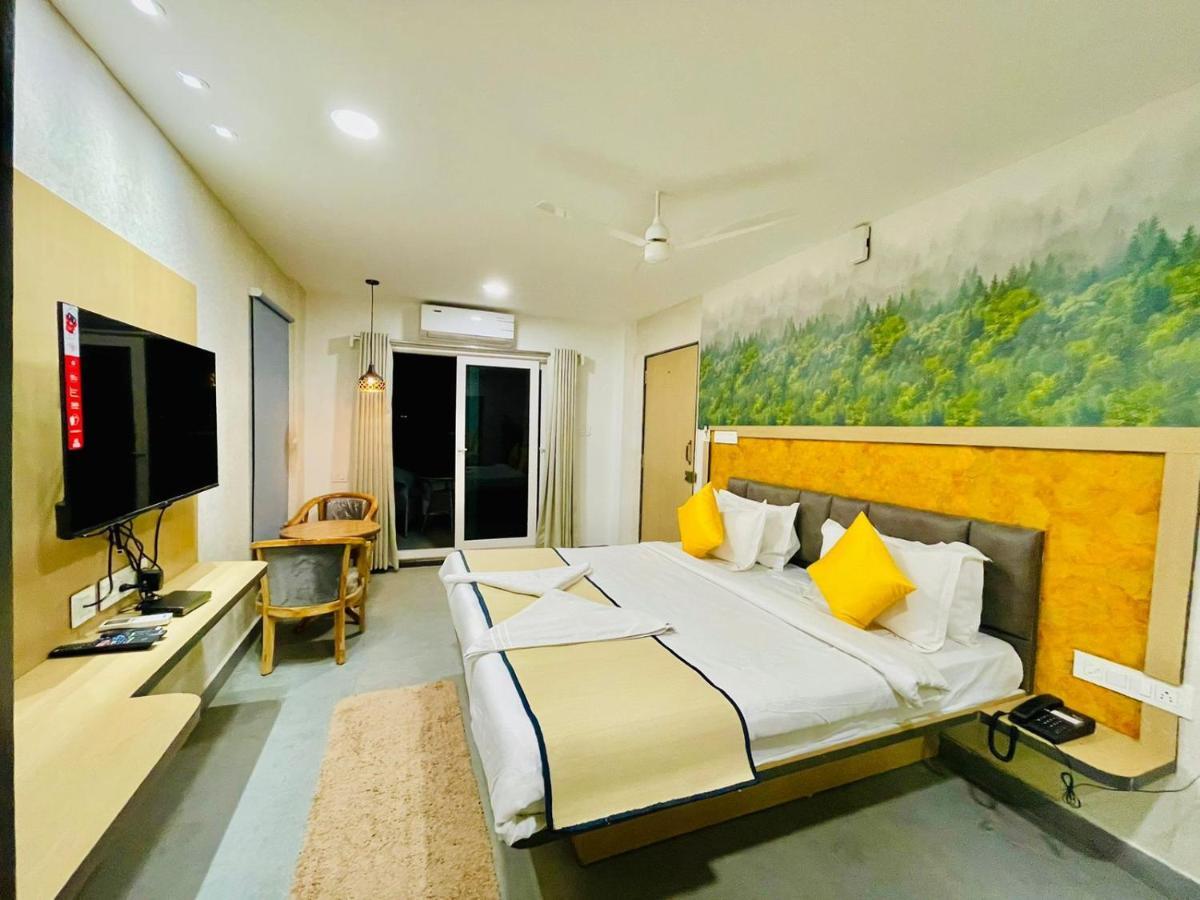 Hotel Lake View Airport Zone Haiderabad Buitenkant foto